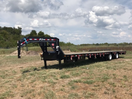 2020 PJ 39' Straight Deck Trailer