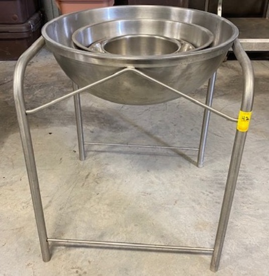 Set of Commercial Mixing Bowls with Stand