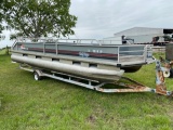 24' Sun Tracker Pontoon Boat