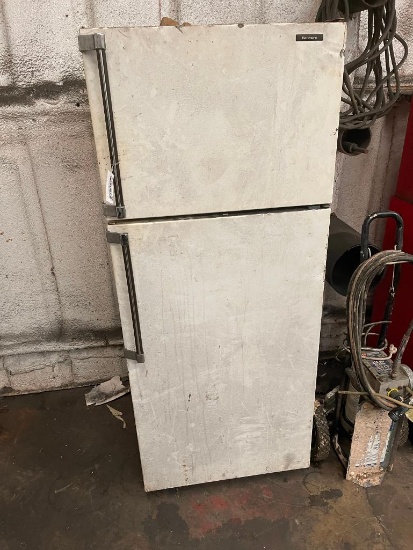 Non Working Refrigerator with Automotive Paint Contents