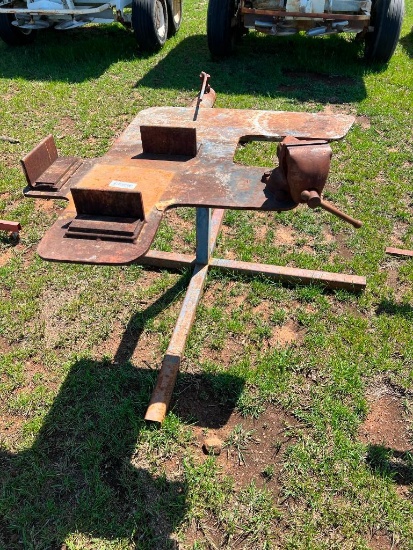 Metal Shop Table with Vice