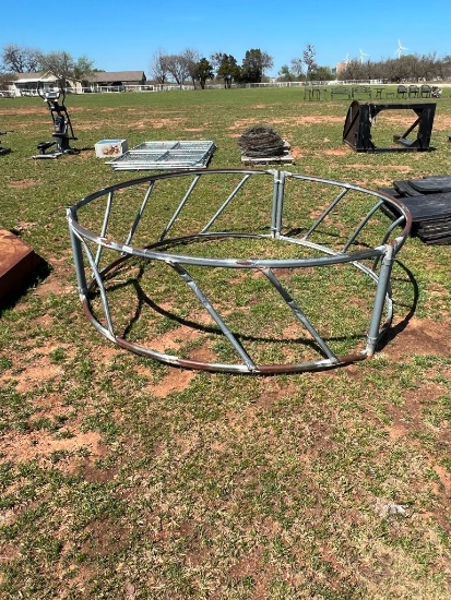 Hay Ring