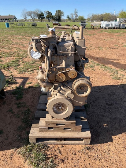 Cummins 350 Big Cam Motor