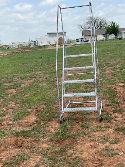 Roll Around Shop Ladder