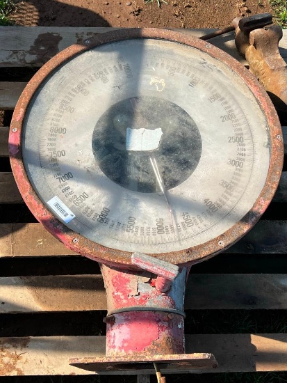 Antique Scale Head