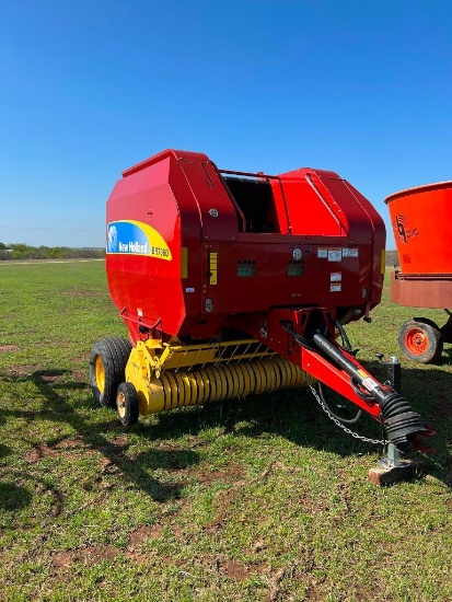 2012 New Holland BR 7060 Round Baler