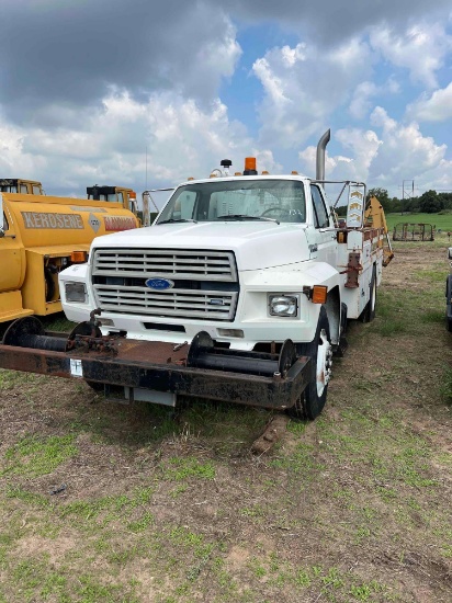 1994 F-700 Service Truck