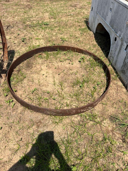 Wagon Wheel Ring