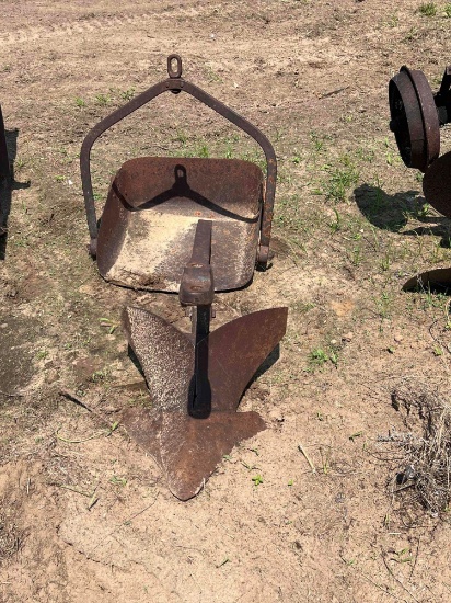 Antique 1-bottom Plow and Scoop