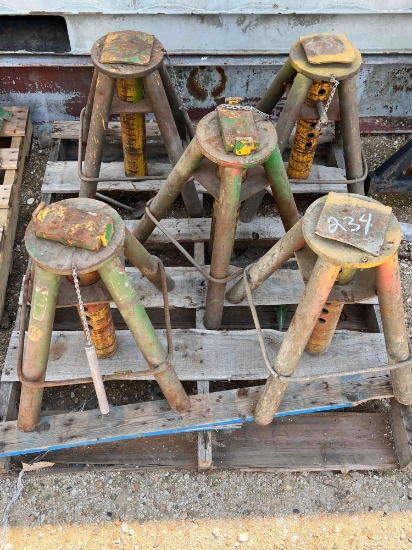 Pallet of Heavy Duty Jack Stands