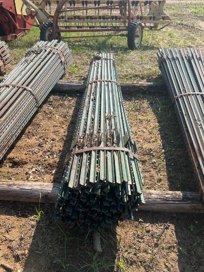 Bundle of 10 foot T-posts