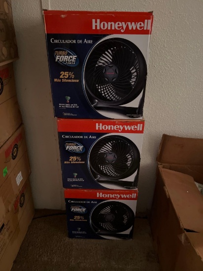 Lot of 3 Honeywell Fans - New in the box
