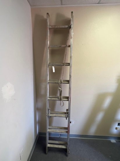 Aluminum Extension Ladder - 16 foot