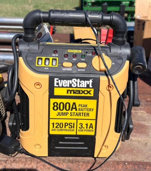 Lot of EverStart Maxx 800A Peak Battery Jump Starter and Stihl Chainsaw MS170