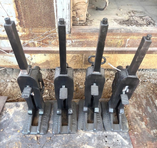 4 Simplex 310A House Moving Jacks