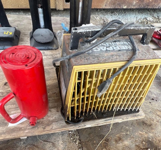 Hydraulic Air Jack with Enerpac Compressor