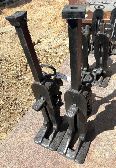 2 Simplex House Moving Jacks