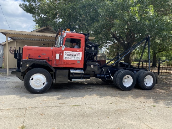 1979 White Western Star House Moving Truck
