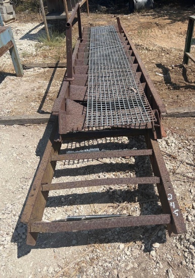 2 Sets of Metal Steps