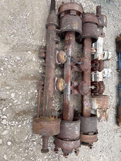 Lot of 4 lowboy axles