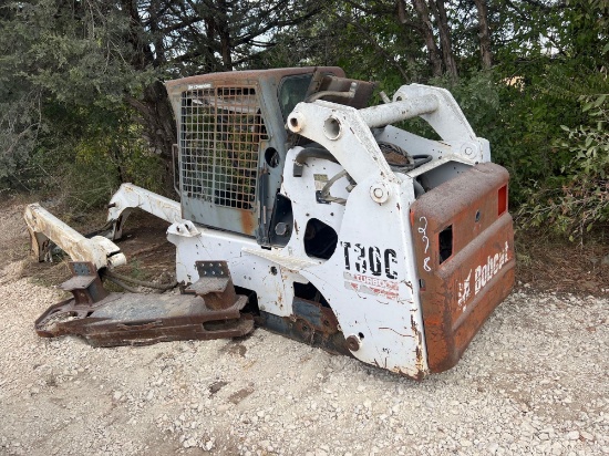 T300 Skid Loader Frame - Selling For Parts Only - No Motor