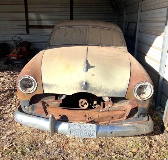1951/52 Ford Sedan - Parts only - Does not come with Title