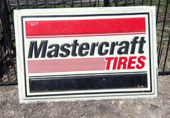 Mastercraft Plastic Tire Sign