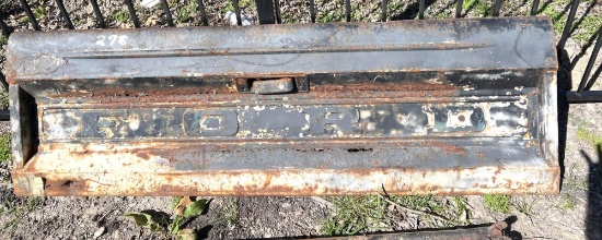 Ford Tailgate for Classic Truck