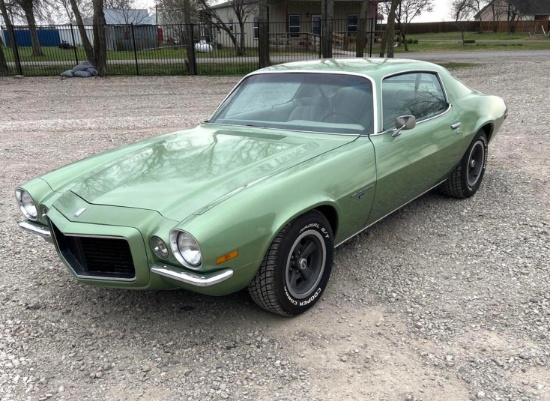 1970 Chevy Camaro RS Split Bumper with 350 Motor - Automatic Transmission - Comes with Title