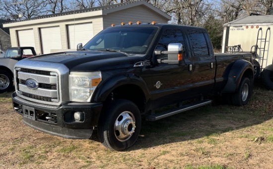 2013 Ford F-350 Super Duty - 4x4 - Runs - 279K miles - Vin# 1FT8W3DT4DEA08134 - Comes with Title