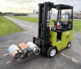 Clark Propane Forklift with 2474 Lift Capacity - 4290 hours - Comes with 3 Extra Propane Tanks