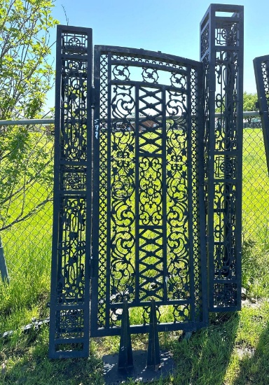 Aluminum Entry Gate with 2 Columns