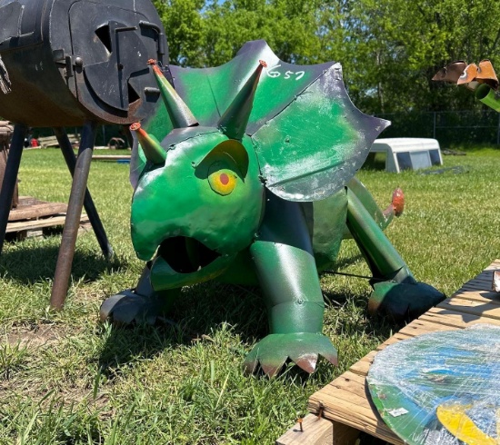 Dinosaur Metal Yard Art