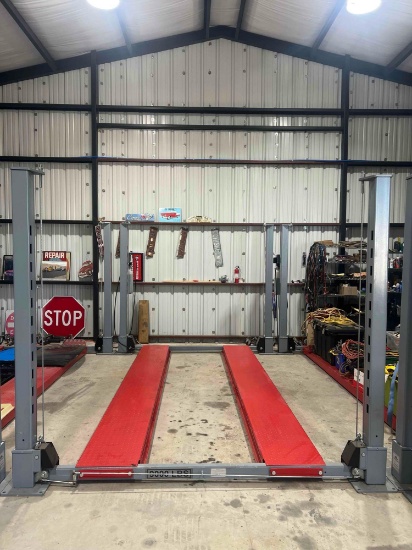 4 Post Advantage 9000 pound Vehicle Lift - Like New