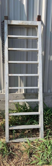 Bi-fold Loading Ramp