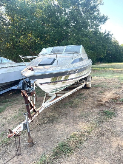 Bayliner Boat with Trailer - Parts Only Boat with Trailer - Comes with Bill of Sale