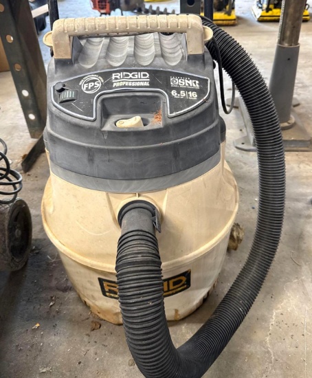 Rigid Shop Vac - Works