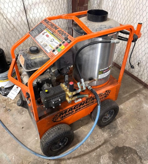 Magnum 4000+ Hot Water Pressure Washer - Works