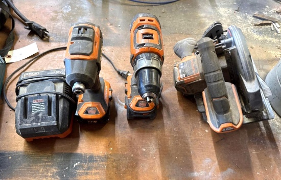 Rigid Cordless Drill Set
