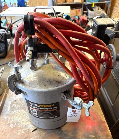 Central Pneumatic 2.5 gallon Pressure Paint Tank