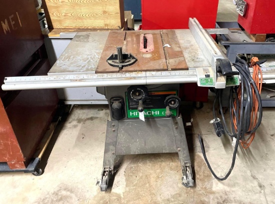 Hitachi Table Saw - 10 inch - Works