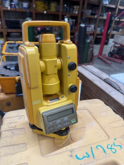 Topcon DT – 20B Digital Theodolite