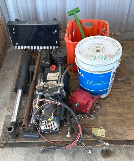 12V Hydraulic Pump with Cylinders for Dump Trailer