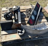 Pallet with Jacks, Light Bar, and Trailer Jack Equalizer Receiver Hitch
