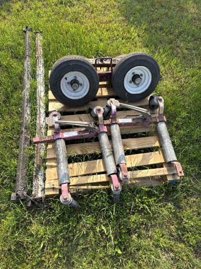 Pallet of 2 Dollies
