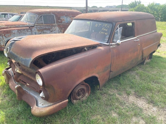 1952 Ford Courier 2 DR - Comes with Bill of Sale