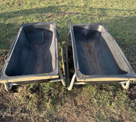 2 Feed Troughs