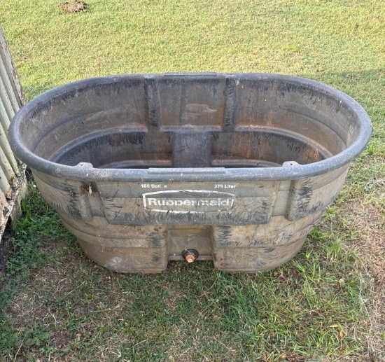 Rubbermaid Water Trough