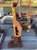 Simplex 310 House Leveling Jack
