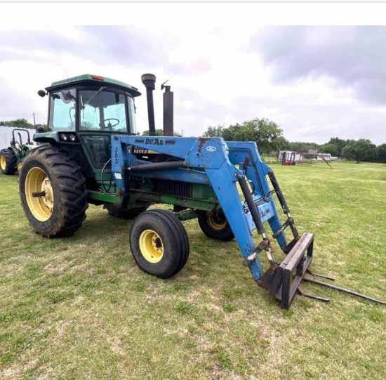 John Deere 4440 Tractor with Ford 305 Loader - 9,511 Hours - Runs & Works Great - Brand New AC Unit